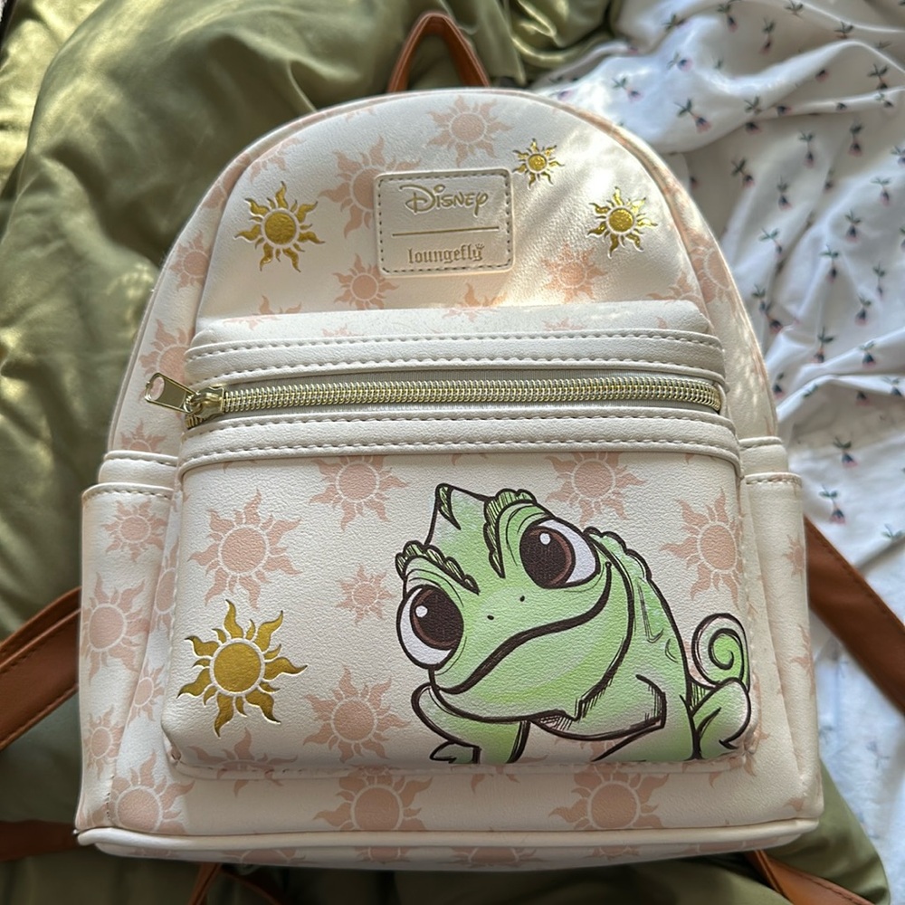 COPY - Loungefly backpack